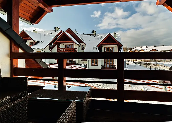 Komuny Paryskiej, Sun & Snow Apartment *