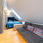 Komuny Paryskiej, Sun & Snow Apartman