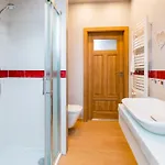 Komuny Paryskiej, Sun & Snow Apartman