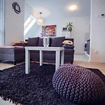 Apartman Komuny Paryskiej, Sun & Snow