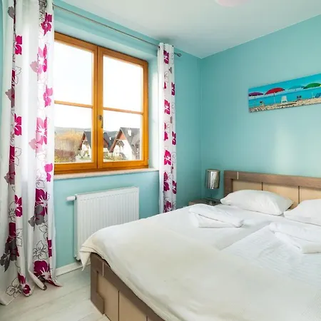 Komuny Paryskiej, Sun & Snow Lejlighed