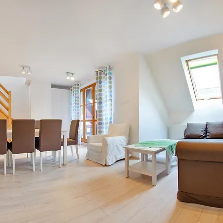 Komuny Paryskiej, Sun & Snow Lejlighed *