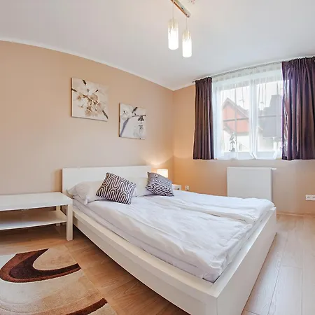 Apartment Sun & Snow Komuny Paryskiej