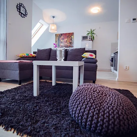 公寓 Komuny Paryskiej, Sun & Snow