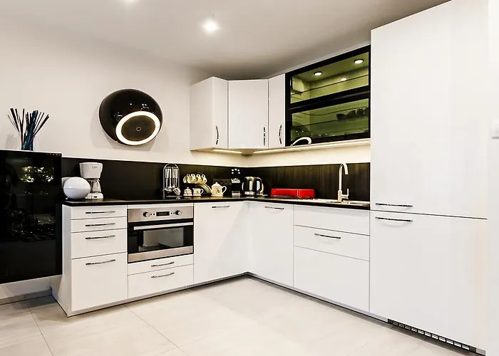 Sun&snow Komuny Paryskiej Karpacz