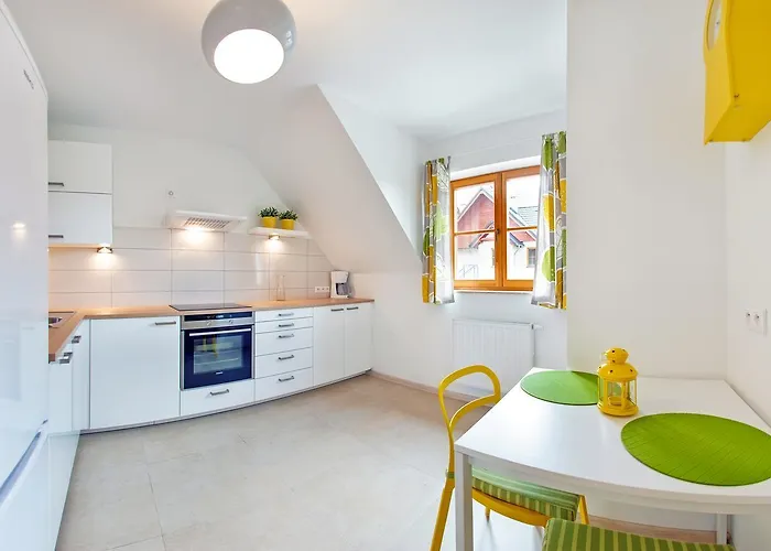 Sun&snow Komuny Paryskiej *