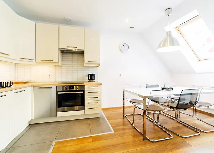 Komuny Paryskiej, Sun & Snow Lejlighed *