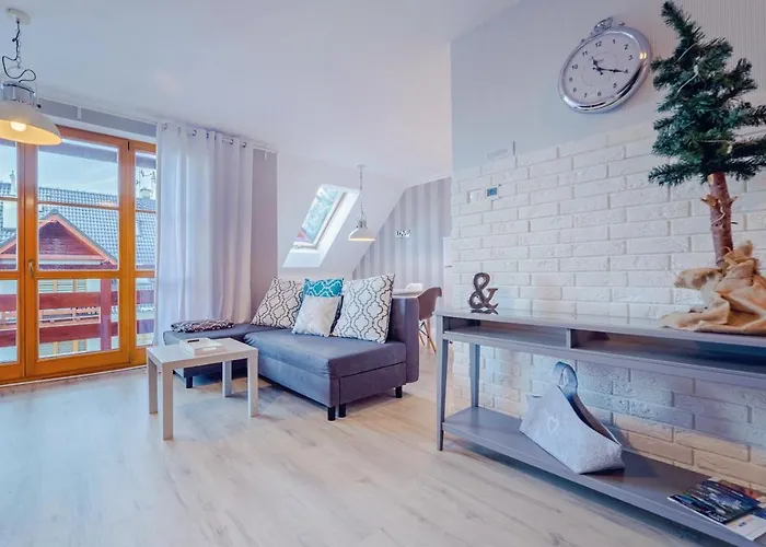 Sun&snow Komuny Paryskiej * Karpacz